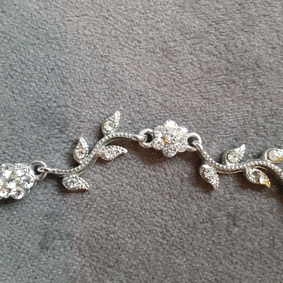 Crystal necklace - Picture 2 of 3